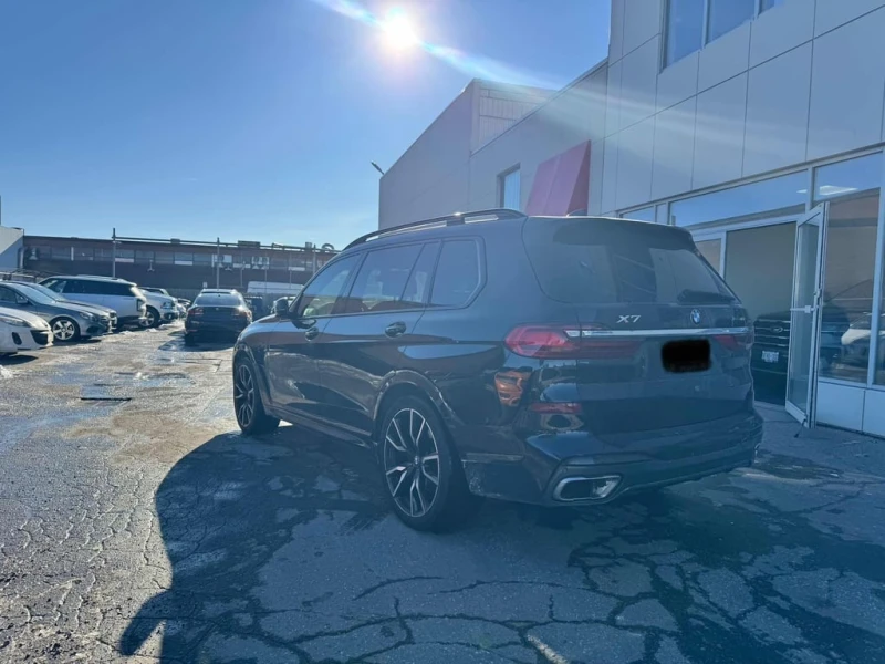 BMW X7 * xDrive40i * CARFAX * БЕЗ ПЪРВОНАЧАЛНА ВНОСКА, снимка 2 - Автомобили и джипове - 52958690