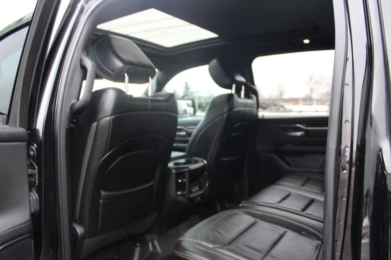 Dodge RAM 1500 Sport 5.7L HEMI, снимка 13 - Автомобили и джипове - 53153150