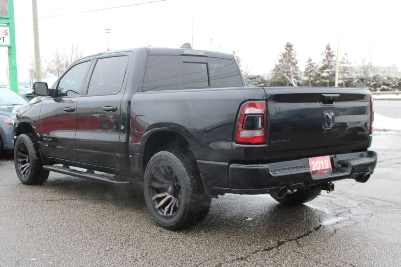 Dodge RAM 1500 Sport 5.7L HEMI, снимка 5 - Автомобили и джипове - 53153150