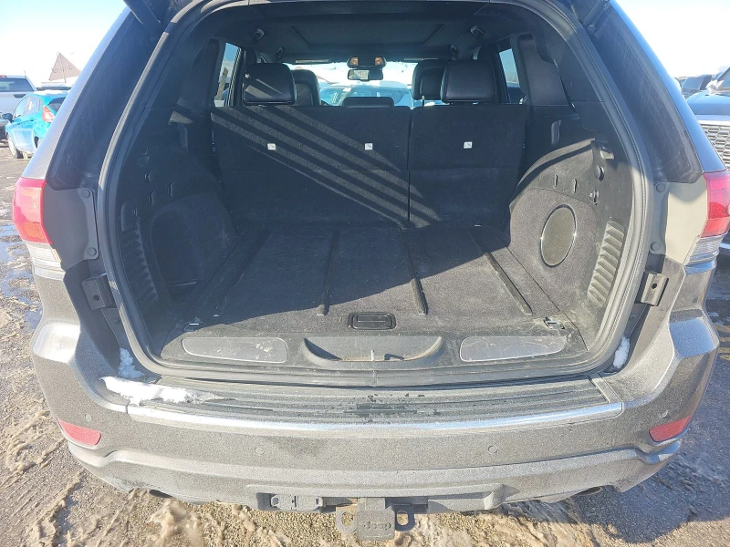 Jeep Grand cherokee Overland, снимка 15 - Автомобили и джипове - 53285317