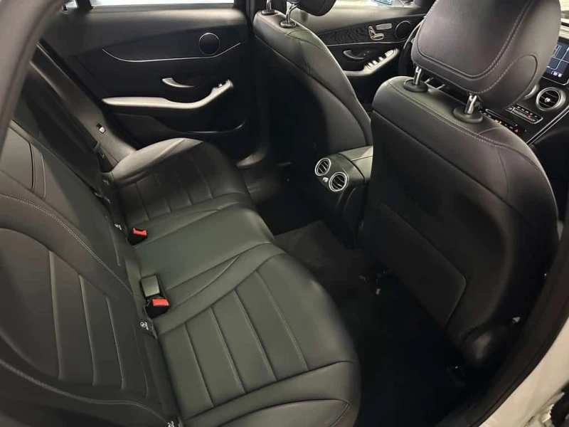 Mercedes-Benz GLC 300 4MATIC/NIGHT PACKAGE/SUNROOF/, снимка 9 - Автомобили и джипове - 53523653