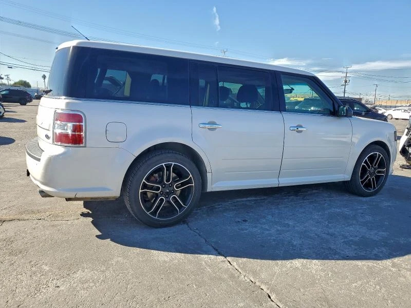 Ford Flex 3.5L 6 Front-wheel Drive, снимка 6 - Автомобили и джипове - 52934729