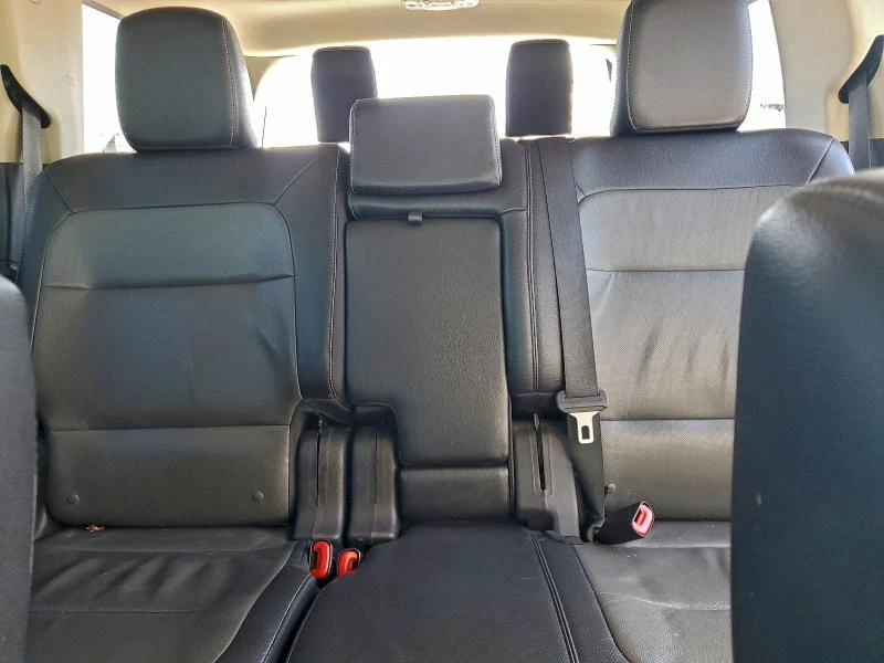 Ford Flex 3.5L 6 Front-wheel Drive, снимка 13 - Автомобили и джипове - 52934729