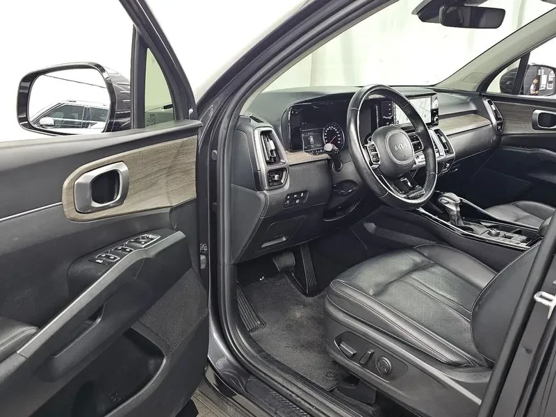Kia Sorento 2.2 CRDI 4WD - САМО 30% АВАНС, снимка 10 - Автомобили и джипове - 55899874