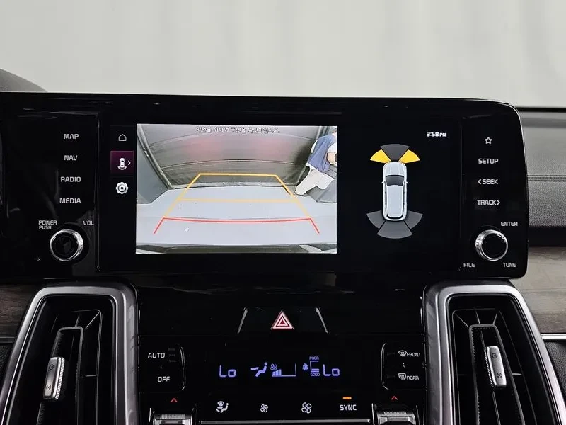 Kia Sorento 2.2 CRDI 4WD - САМО 30% АВАНС, снимка 15 - Автомобили и джипове - 55899874