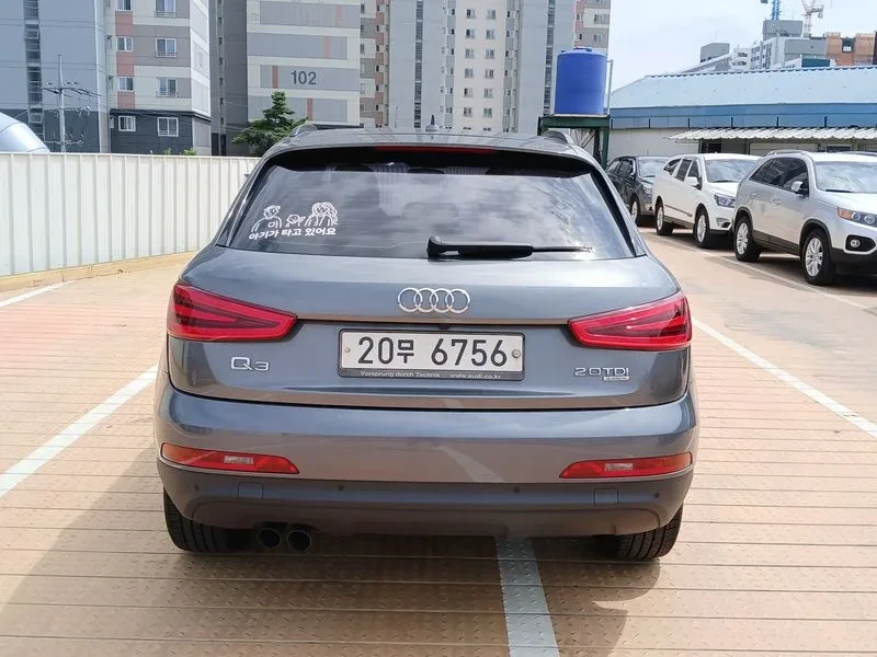 Audi Q3 2.0 TDI Quattro - САМО 30% АВАНС, снимка 5 - Автомобили и джипове - 56066340