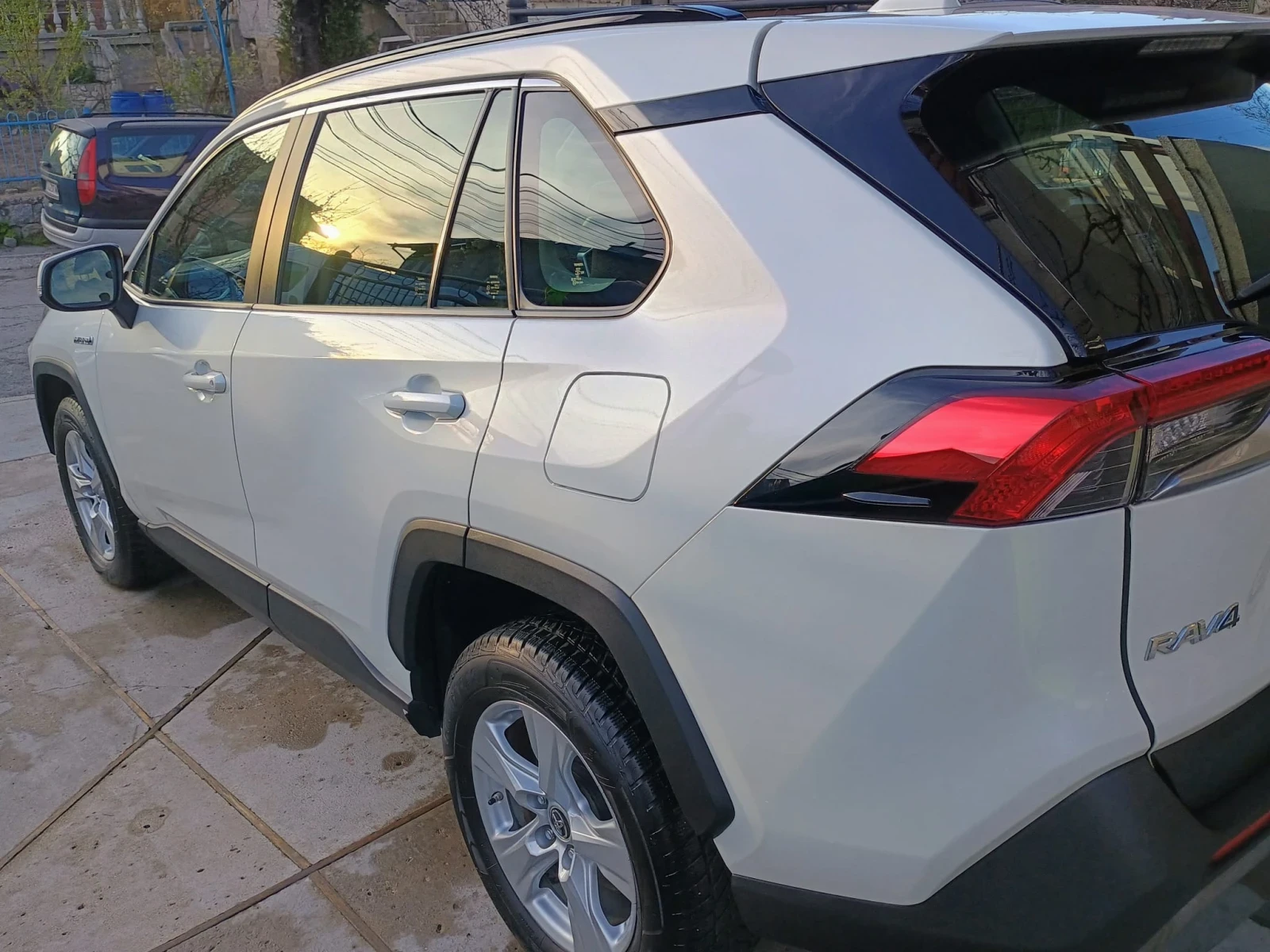 Toyota Rav4 Toyota RAV4 AWD.2.5 Hybrid 222hp. 84000км - изображение 5