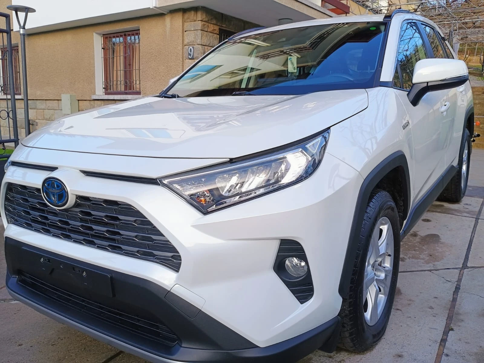 Toyota Rav4 Toyota RAV4 AWD.2.5 Hybrid 222hp. 84000км - изображение 7