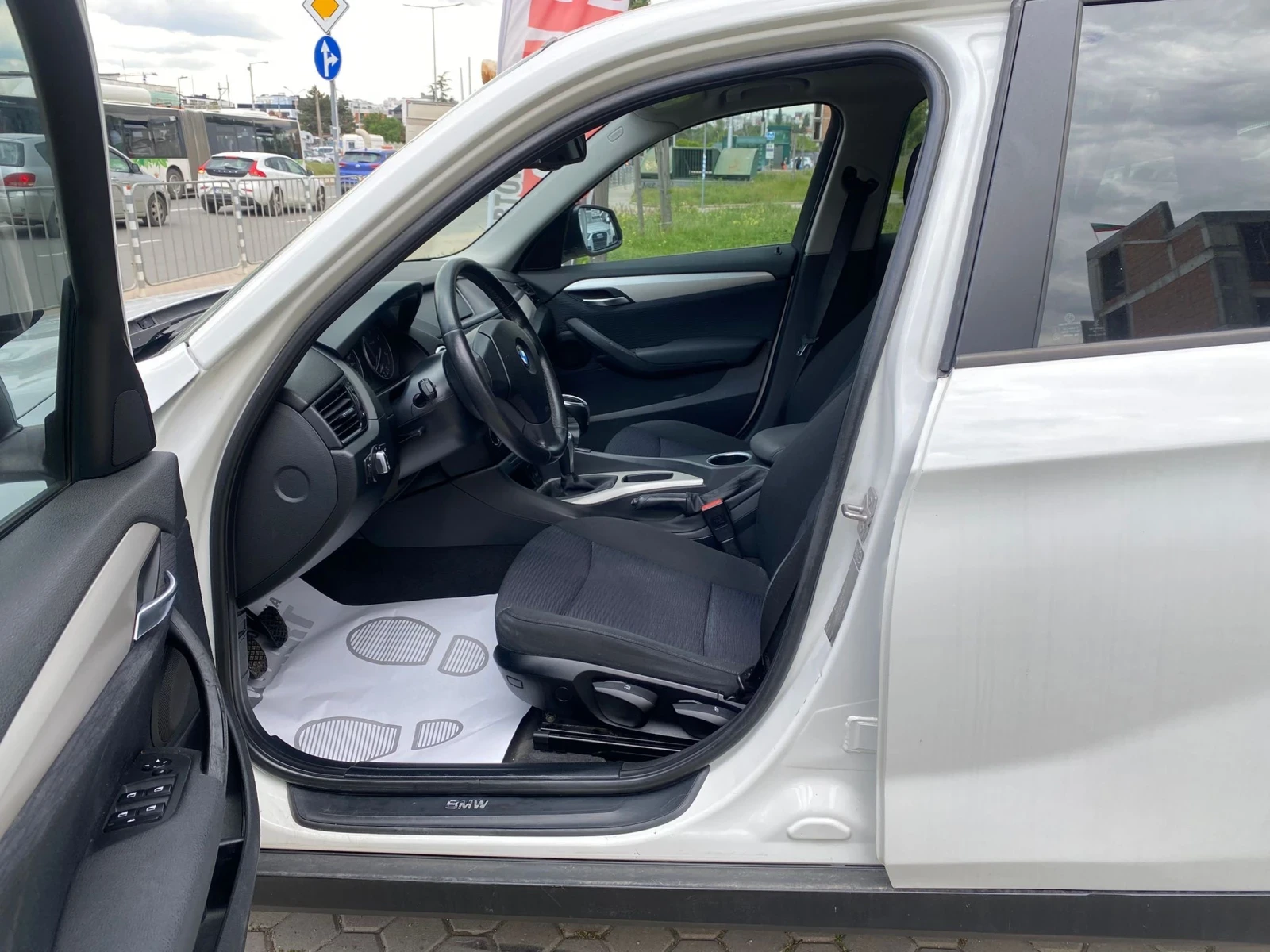 BMW X1 2.0D/EURO.5B - изображение 8