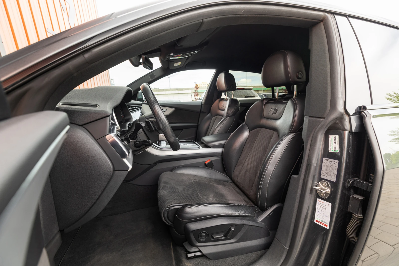 Audi Q8 * S-Line * Bang & Olufsen *  - изображение 8