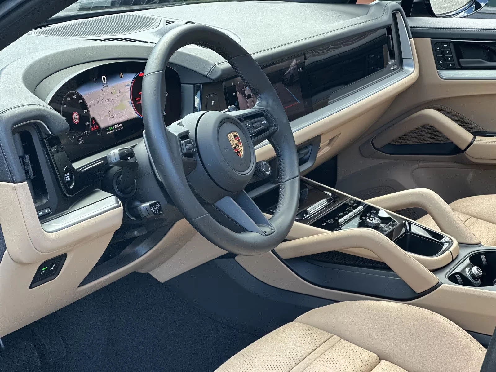 Porsche Cayenne TURBO-E-HYBRID/470HP/PANO/BO/З-ЗАВИВАНЕ/360/635v - изображение 8