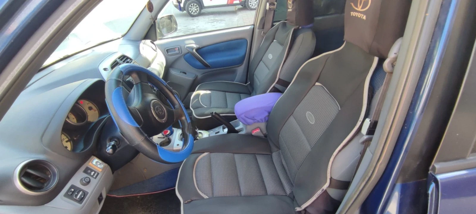 Toyota Rav4  - изображение 9
