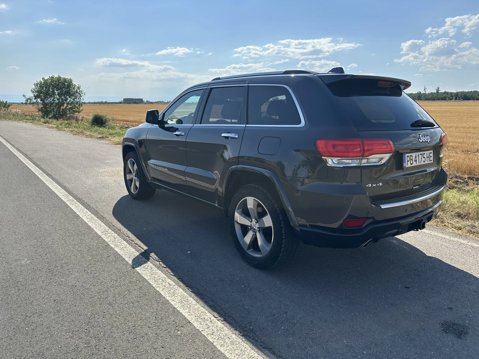 Jeep Grand cherokee Overland - изображение 7