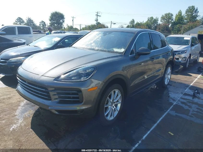 Porsche Cayenne 3.0L V-6 DI, DOHC, VVT, TURBO, 335HP All Wheel - изображение 2