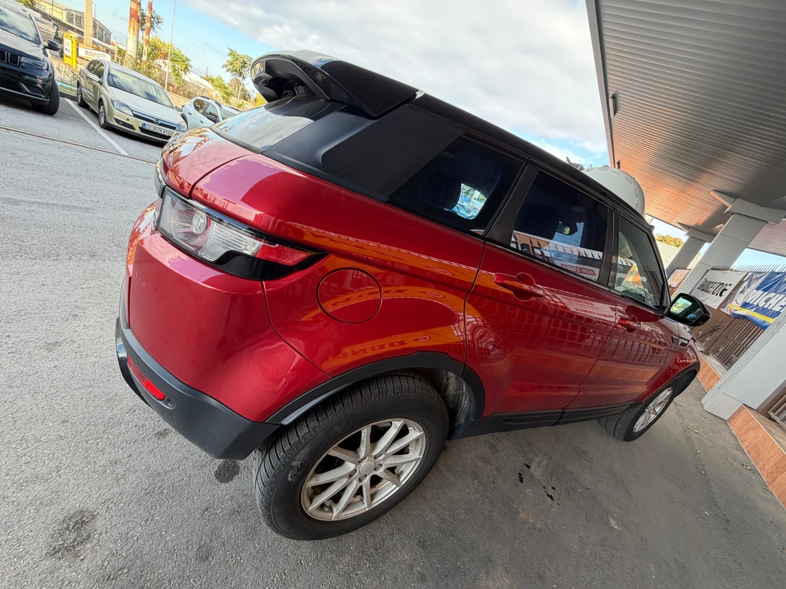Land Rover Range Rover Evoque 2.2TD4* Автоматик* LED - изображение 5