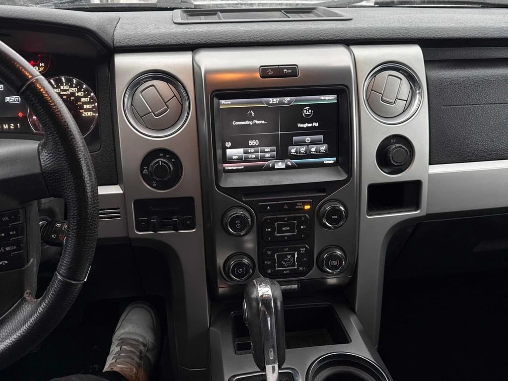 Ford F150 * 4WD SuperCrew * CARFAX * БЕЗ ПЪРВОНАЧАЛНА ВНОСКА - изображение 9