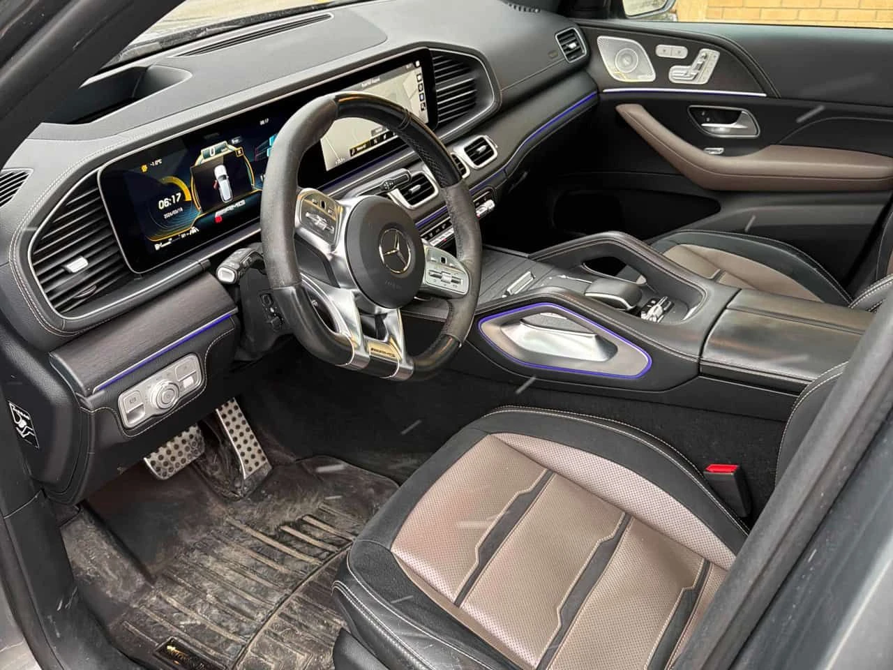 Mercedes-Benz GLE 53 4MATIC | DISTRONIC| AIRMATIC| 360| HUD| ОБДУХ| BURMESTER, снимка 9 - Автомобили и джипове - 54011471