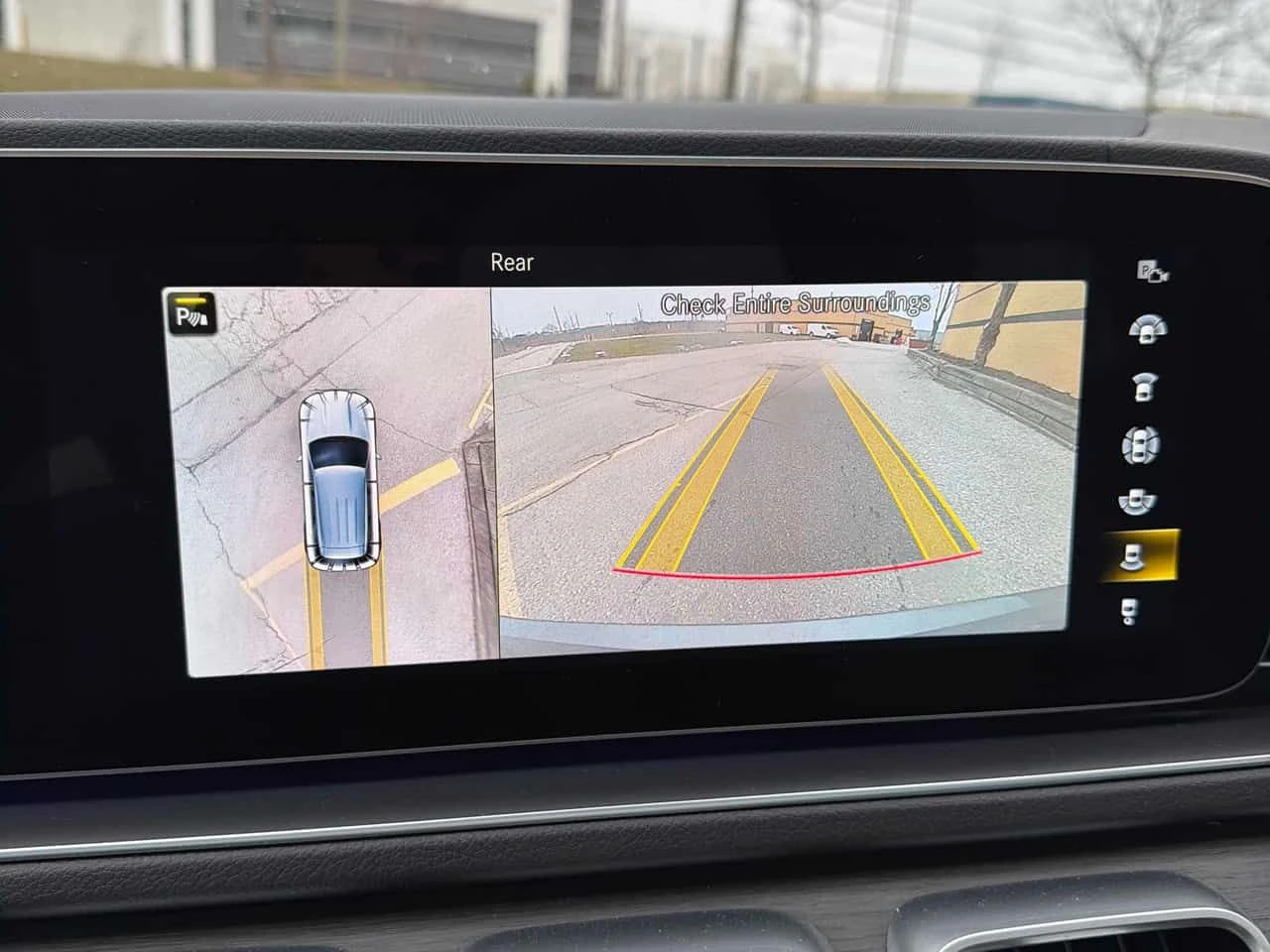 Mercedes-Benz GLE 53 4MATIC | DISTRONIC| AIRMATIC| 360| HUD| ОБДУХ| BURMESTER, снимка 11 - Автомобили и джипове - 54011471