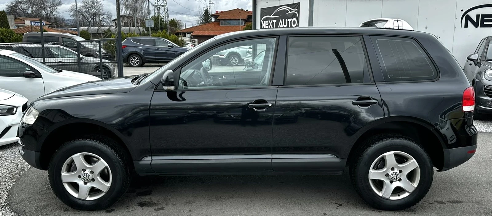 VW Touareg 3.0TDI 224HP AUTOMAT КОЖА, снимка 8 - Автомобили и джипове - 54057458