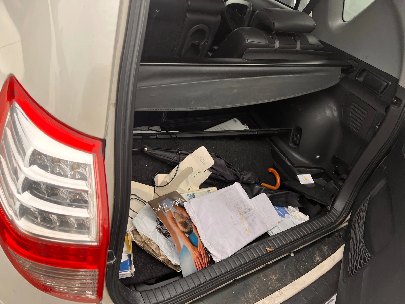 Toyota Rav4, снимка 11 - Автомобили и джипове - 54296103