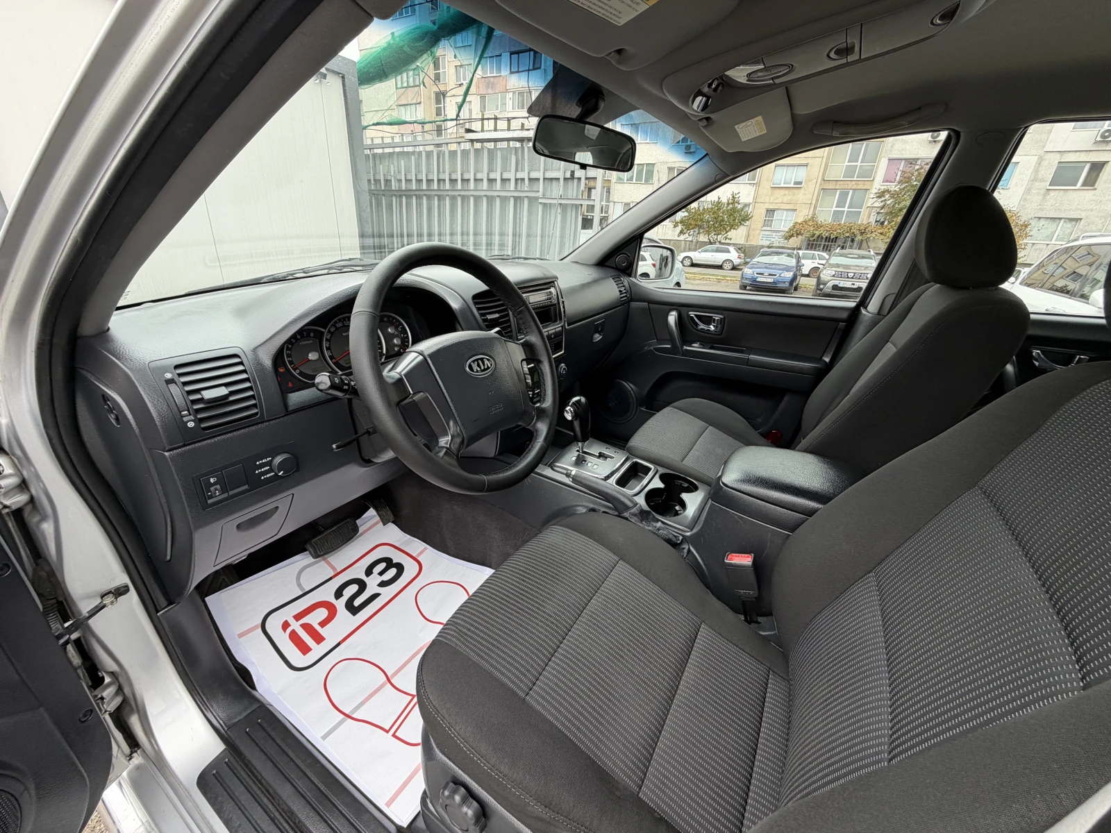 Kia Sorento 3.3* V6* ������* 4x4* 3* ����������* ��������* * * | Mobile.bg � ����������� 13