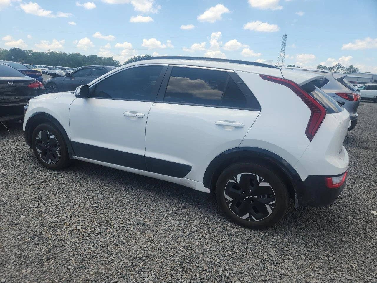 Kia Niro * WIND* , снимка 6 - Автомобили и джипове - 56181105