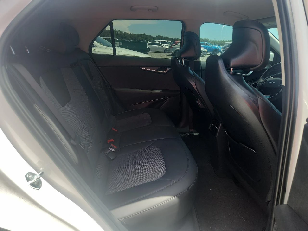 Kia Niro * WIND* , снимка 12 - Автомобили и джипове - 56181105