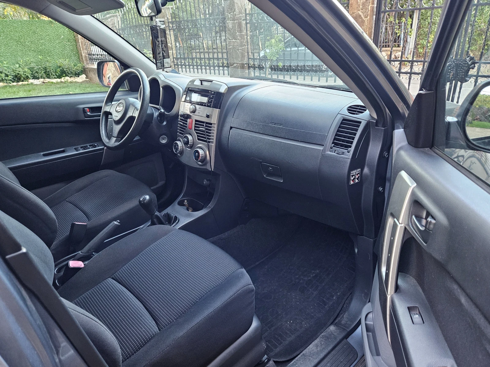 Daihatsu Terios 1.3/4�4/���-������/�����/�� ��������  | Mobile.bg � ����������� 14