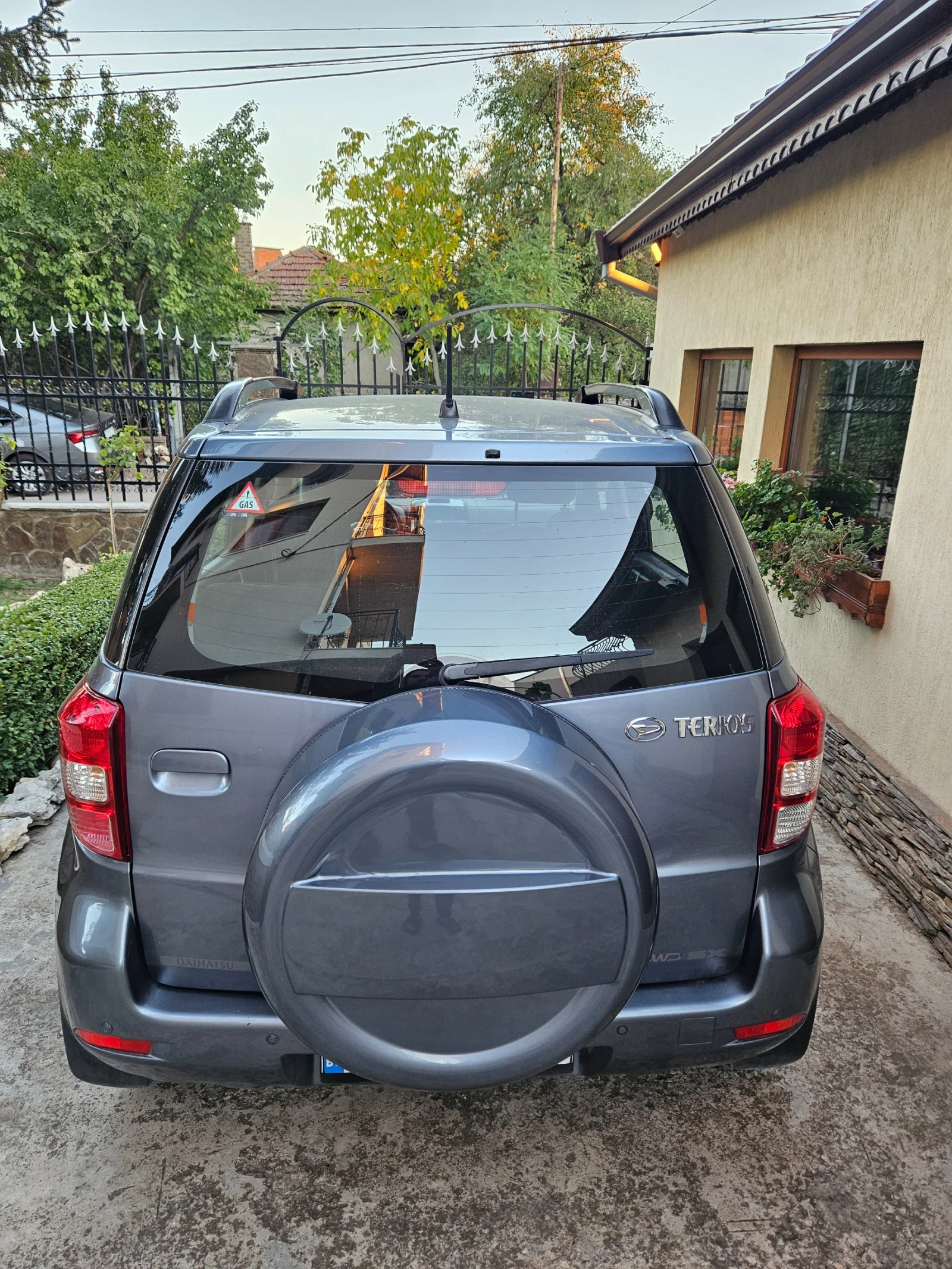 Daihatsu Terios 1.3/4�4/���-������/�����/�� ��������  | Mobile.bg � ����������� 5