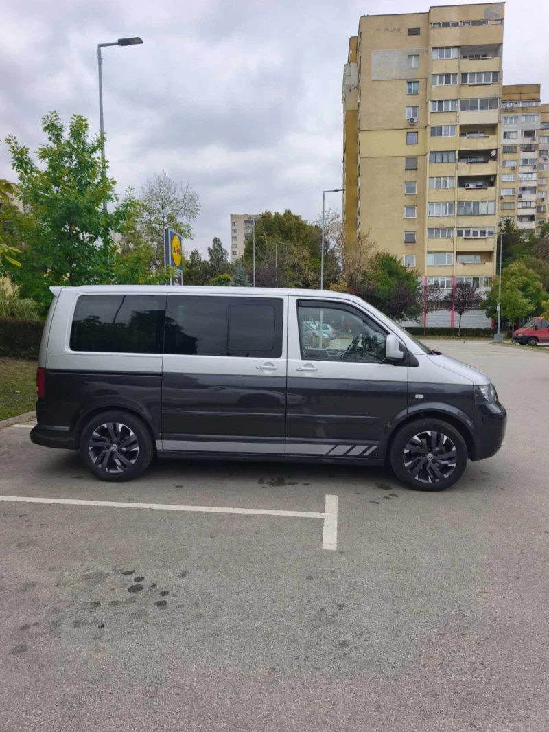 VW Multivan T5 2.5 tdi 4motion, снимка 2 - Бусове и автобуси - 52555007