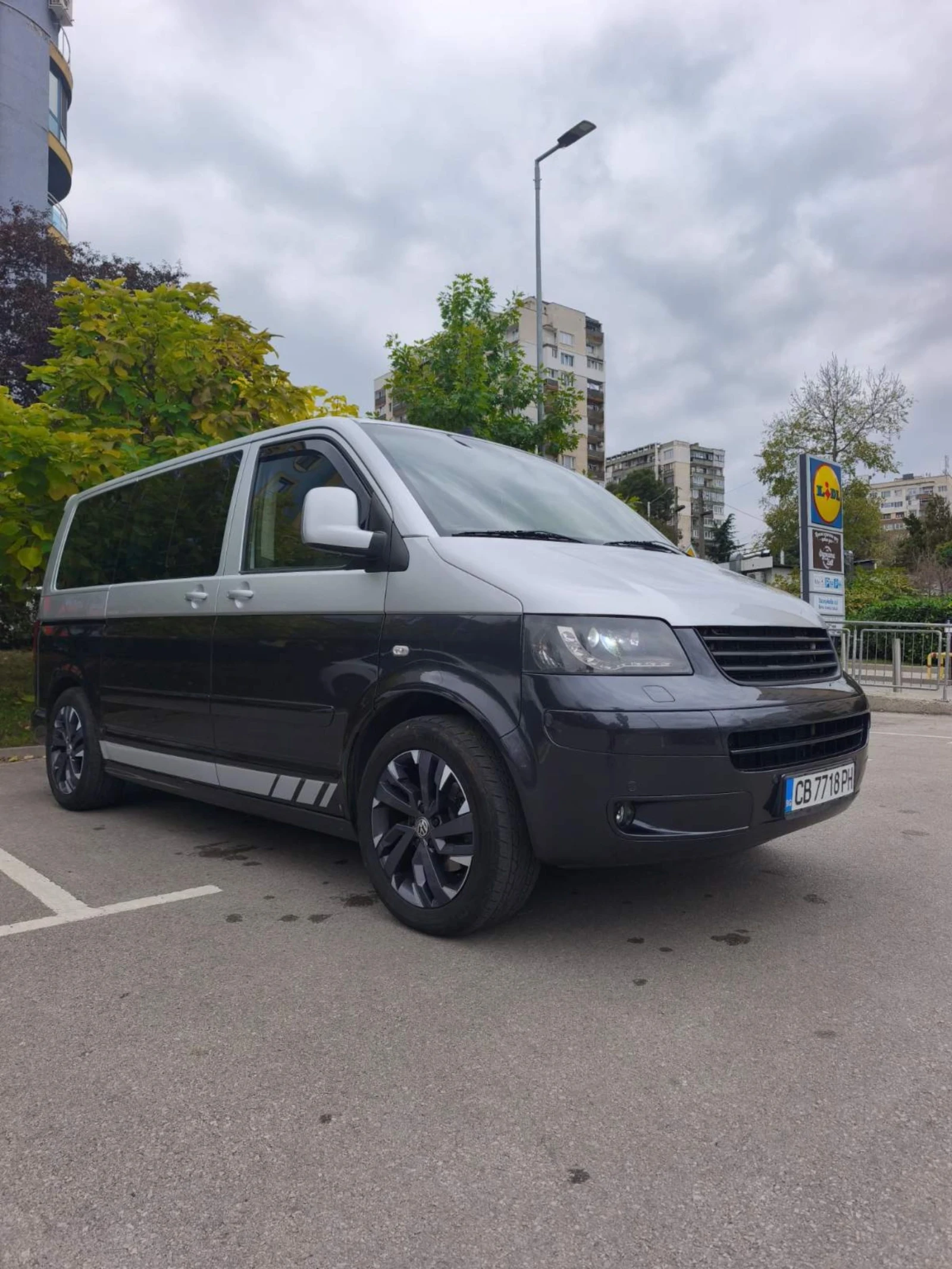 VW Multivan T5 2.5 tdi 4motion, снимка 1