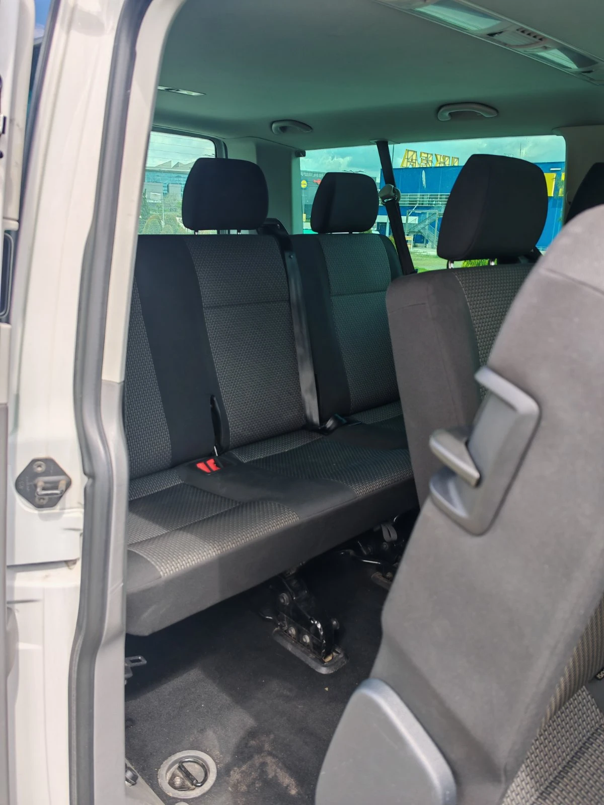 VW Caravelle 2900Евро за получаване, 2.0 TDI 7+ 1м, снимка 12 - Бусове и автобуси - 53824536