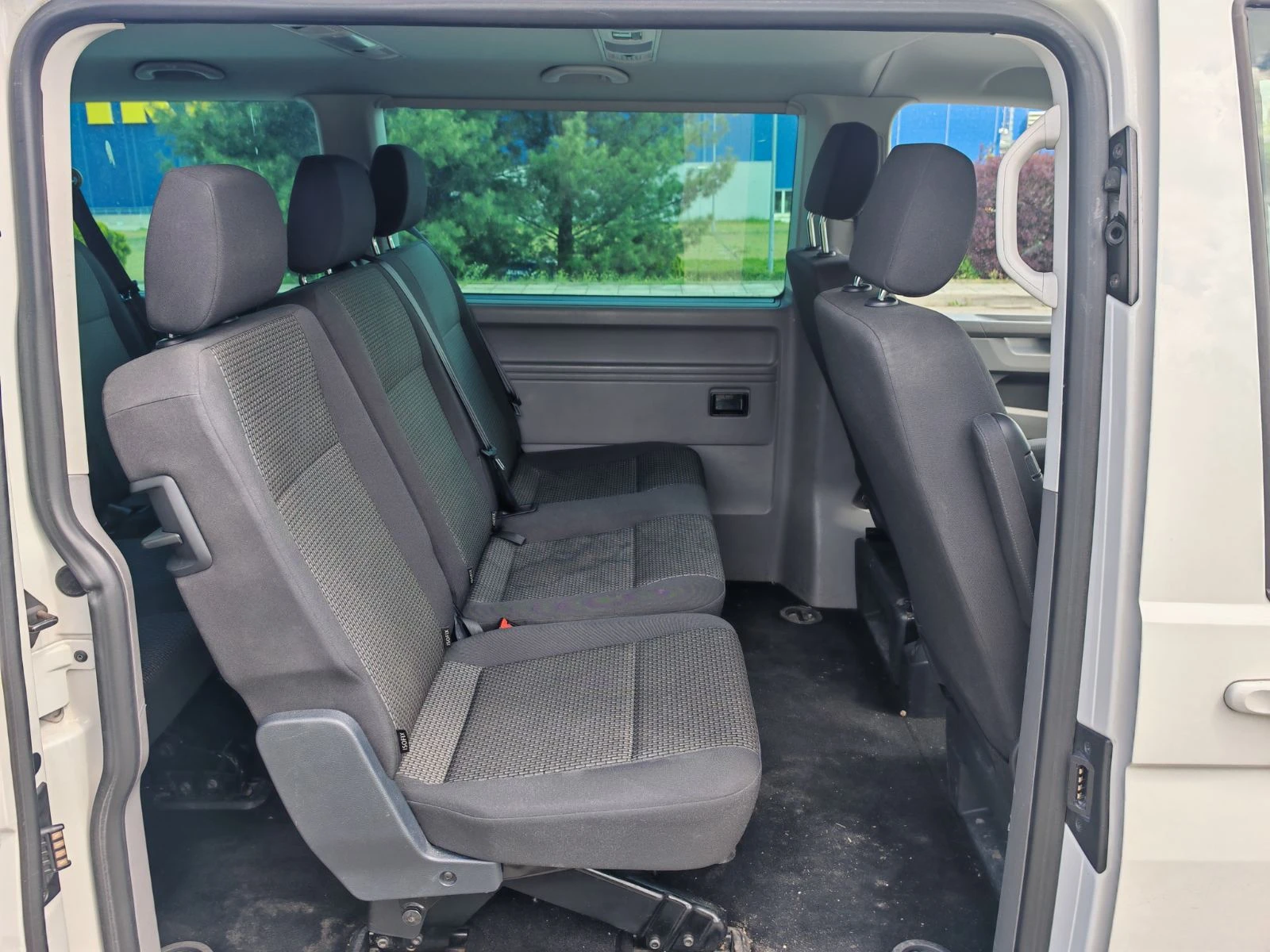 VW Caravelle 2900Евро за получаване, 2.0 TDI 7+ 1м, снимка 13 - Бусове и автобуси - 53824536