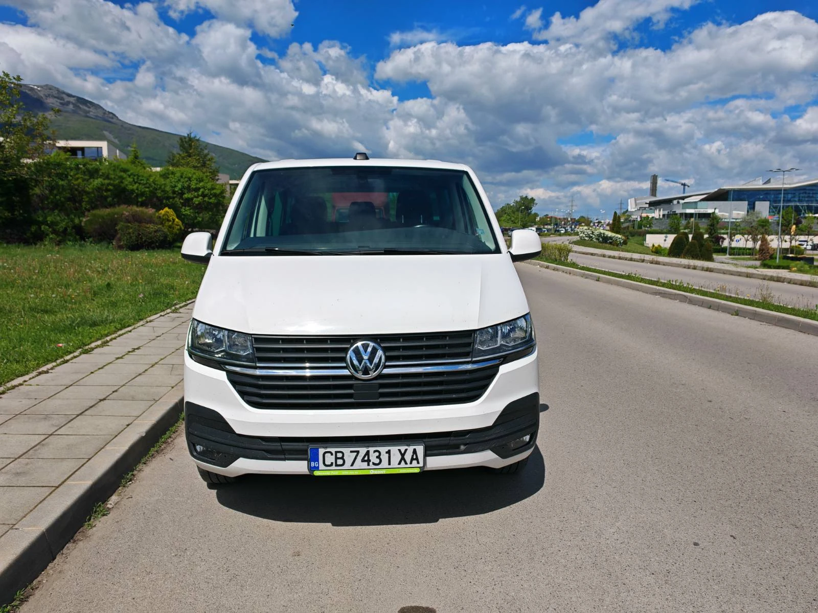 VW Caravelle 2900Евро за получаване, 2.0 TDI 7+ 1м, снимка 2 - Бусове и автобуси - 53824536
