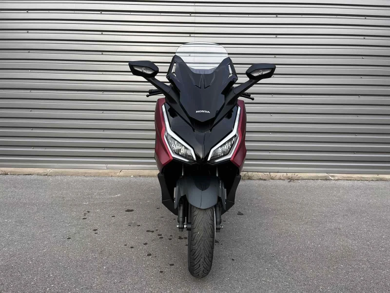 Honda Forza 125, снимка 2 - Мотоциклети и мототехника - 47778756