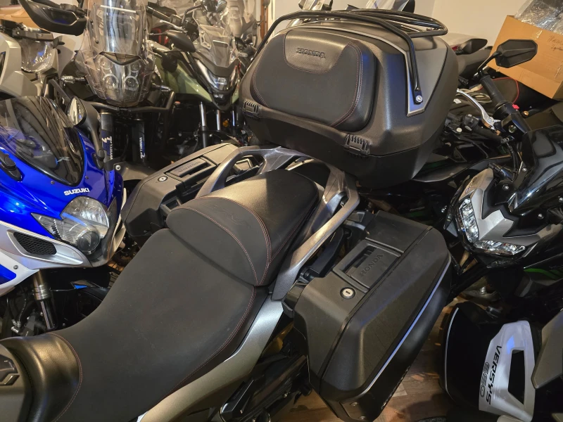 Honda Nt 1100 DCT FULL TRAVEL PACK Ohlins, снимка 9 - Мотоциклети и мототехника - 53375066