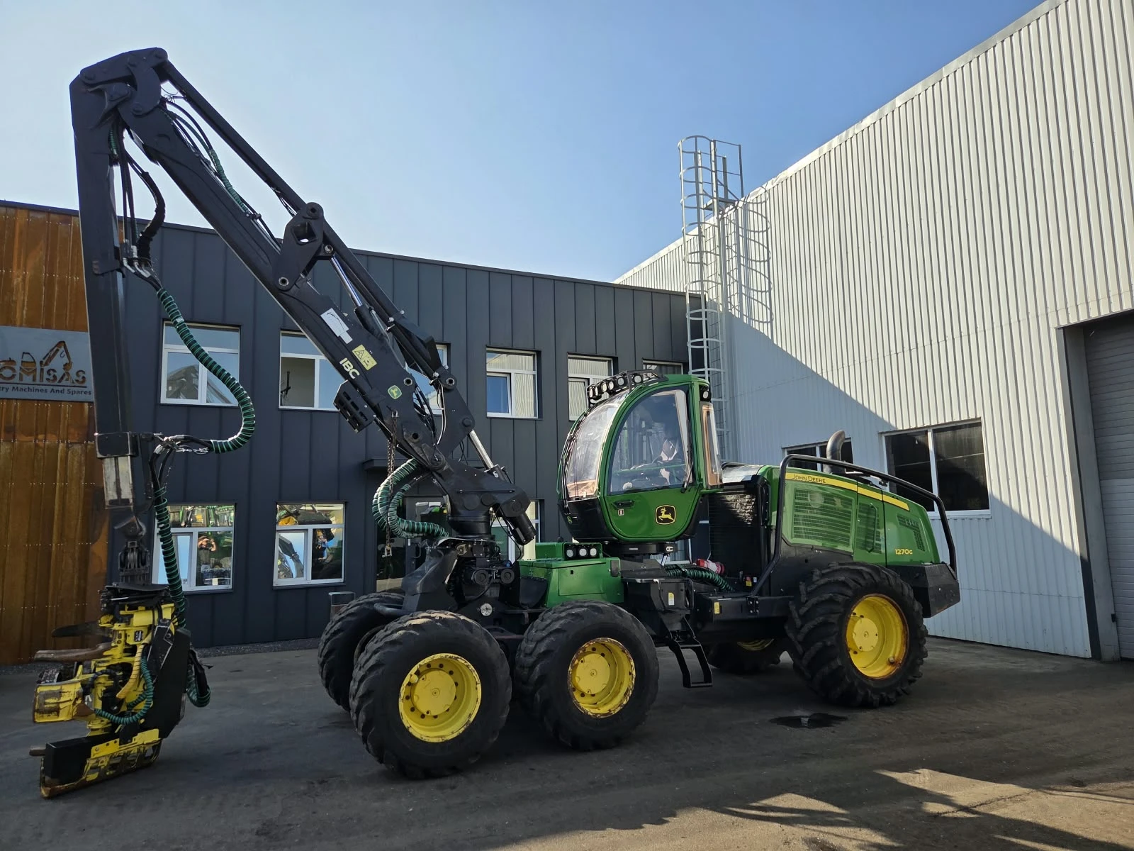 Специализирани машини Машини за дърводобив John Deere 1270G, снимка 2 - Селскостопанска техника - 55952339