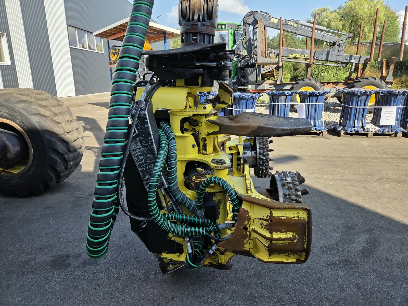 Специализирани машини Машини за дърводобив John Deere 1270G, снимка 10 - Селскостопанска техника - 55952339