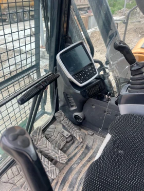 Багер Hyundai 380, снимка 7