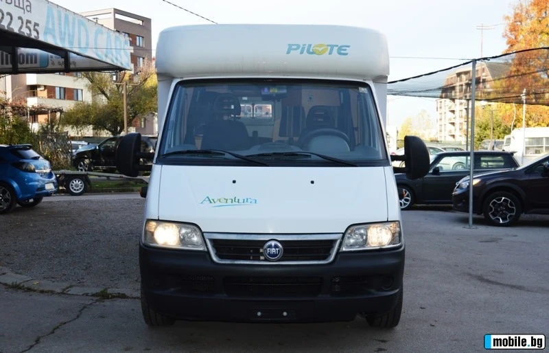 Кемпер Pilote Aventura 650, снимка 5 - Каравани и кемпери - 56085831