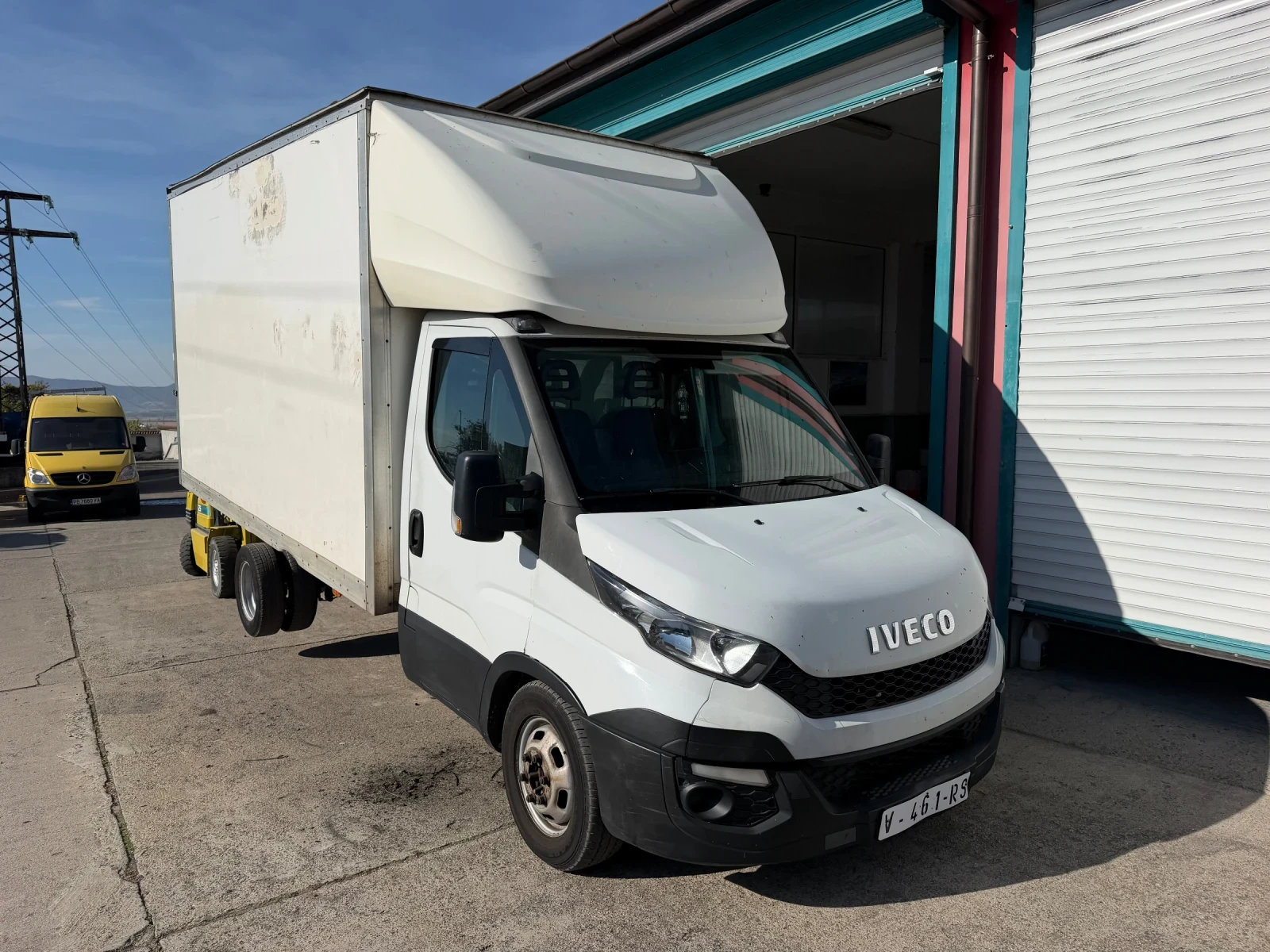 Фургон Iveco Daily, снимка 6 - Части - 56425882