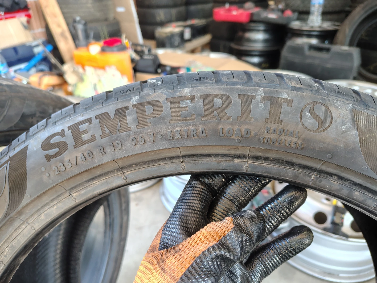  235/40R19 | Mobile.bg   4