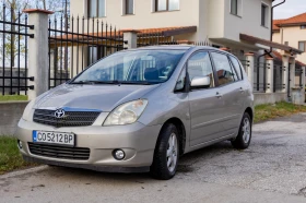 Toyota Corolla verso 2.0 D4D, снимка 1