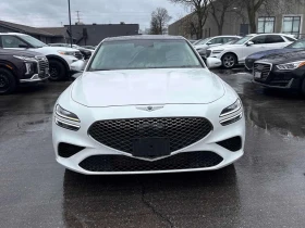 Genesis G70 2.0T AWD | SUNROOF | KEYLESS | 2 KEYS | CARFAX, снимка 6