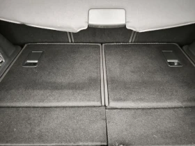 Toyota Corolla verso 2.2D4D, снимка 14