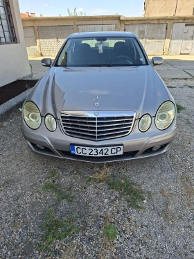 Mercedes-Benz E 200, снимка 1