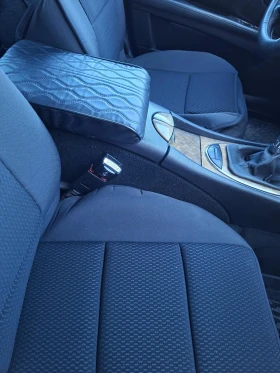 Mercedes-Benz E 200, снимка 2