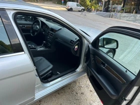 Mercedes-Benz C 320, снимка 7
