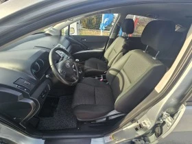 Toyota Corolla verso 2.2/D4D/136к.с/Facelift, снимка 9