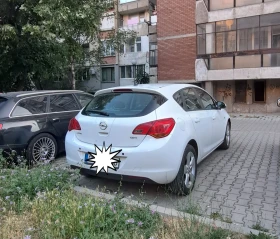 Обява за продажба на Opel Astra J ~8 200 лв. - изображение 1